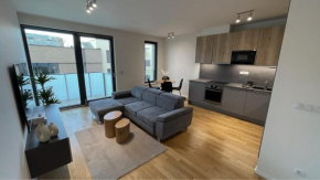 Modern Stylish Apartment with Private Garage